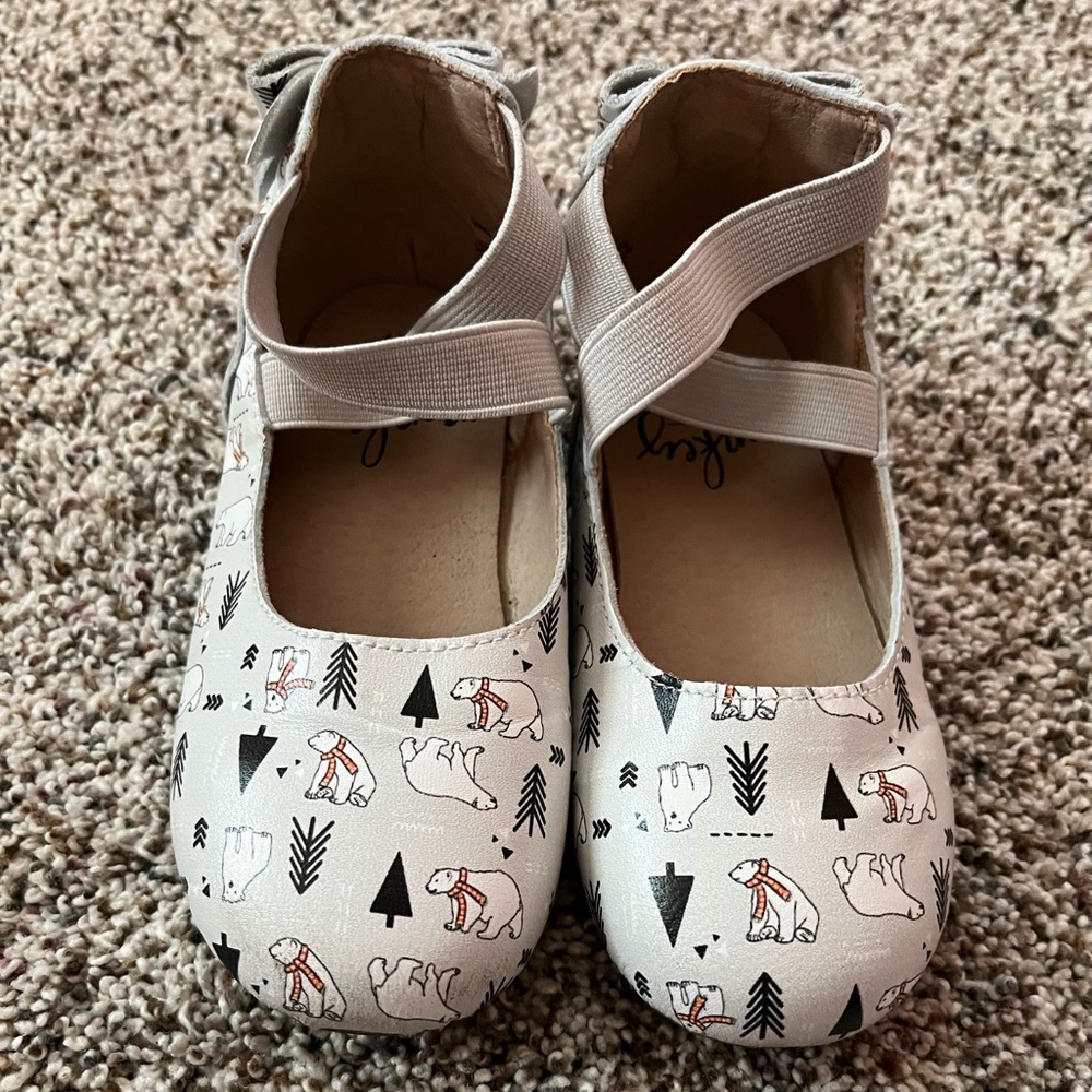 Monkey Feet Polar Bear Ballet Flats, size 2-3Y